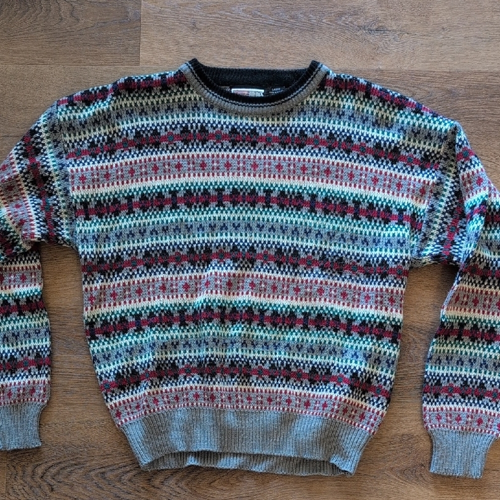 Vintage Red and Green Crewneck Sweater